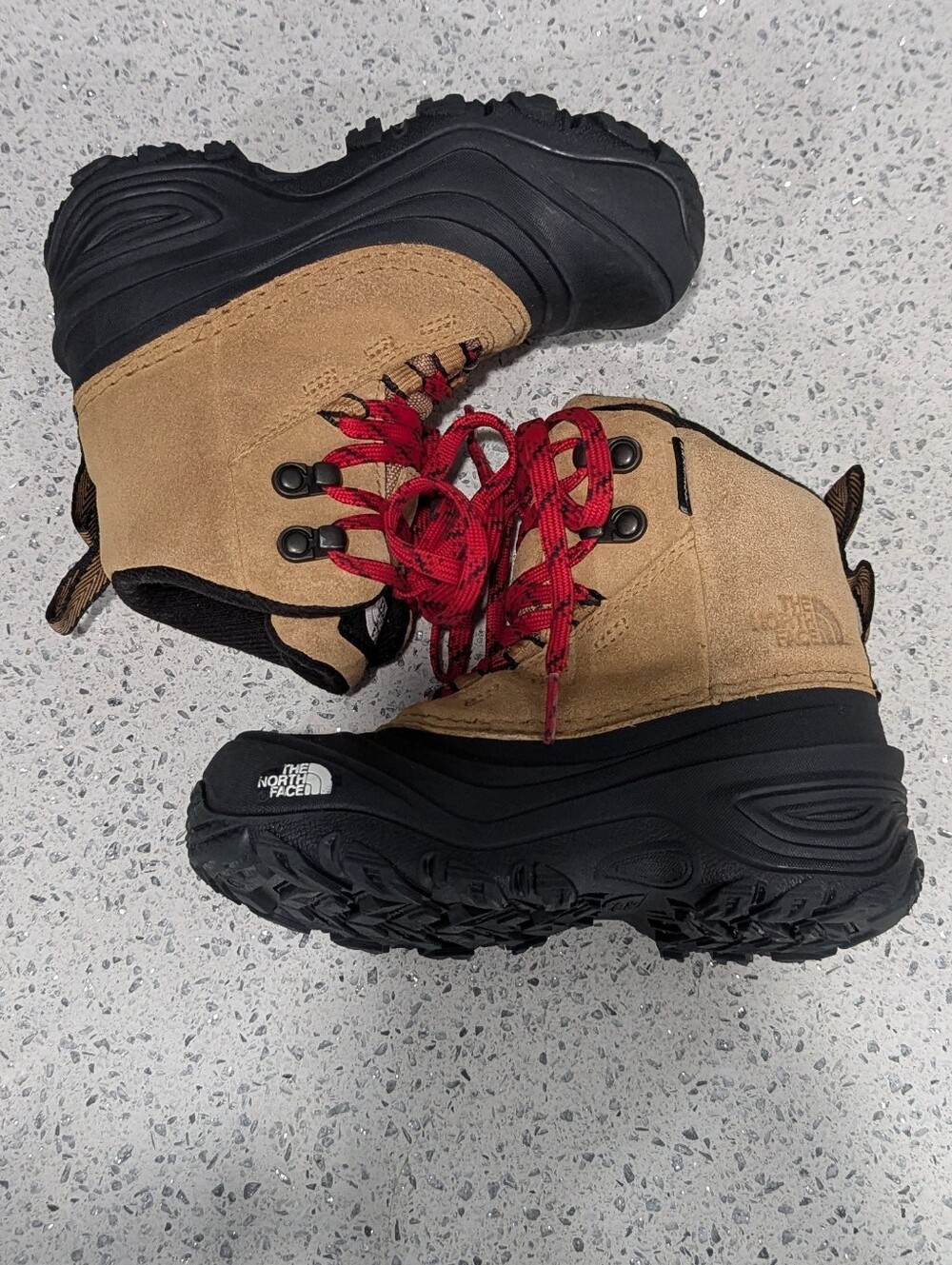 The North Face kids Chilkat V Lace Waterproof Hiking Boots Brown Black Size 12 - Picture 2 of 10